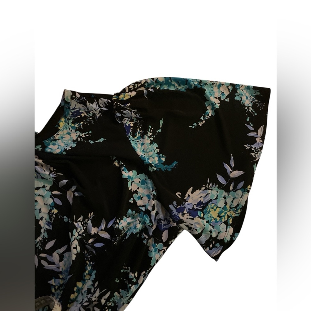 Worthington Black Boxy Short Sleeve Blouse - Picture 3 of 3